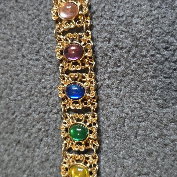Vintage Gold Tone Ornate Bracelet with Multicolor Stones VGUC - Picture 3 of 14